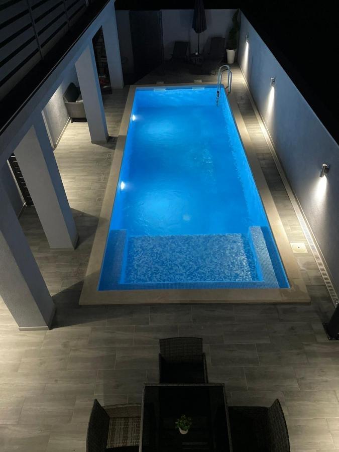 Villa Maleo Medulin Exterior foto